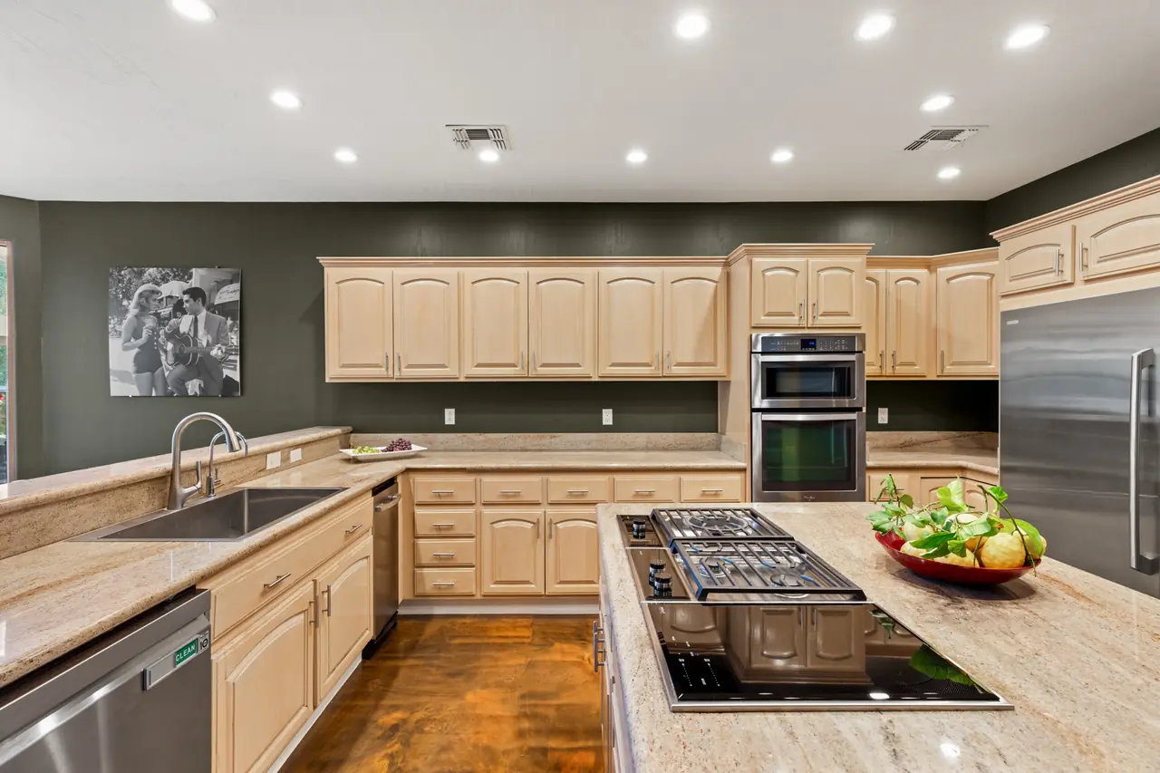 Kitchen island with gas cooktop